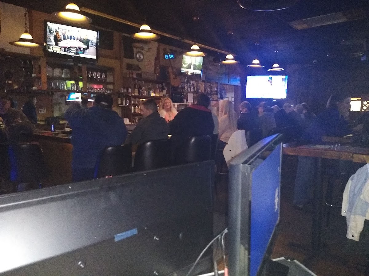 Scores Sports Bar-3
