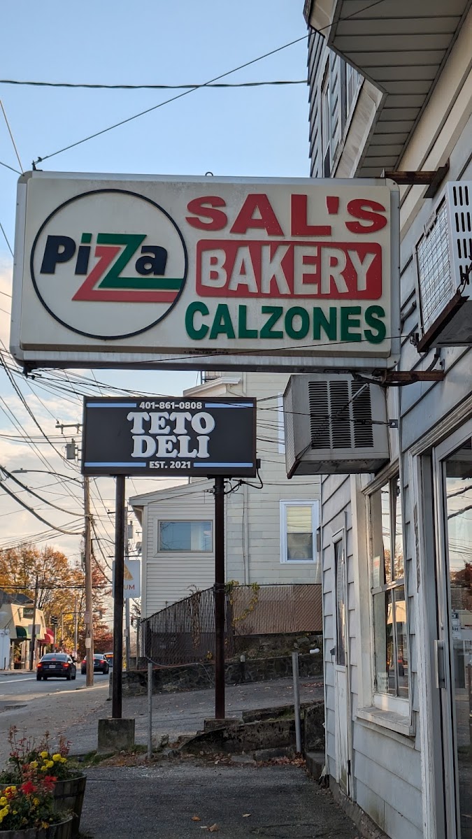 Sal's Bakery-5