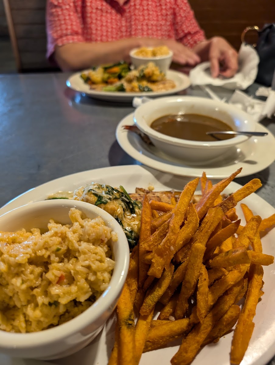 Crawfish House and Grill-3
