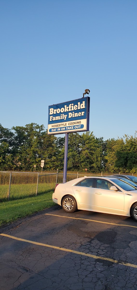 Brookfield Family Diner-5