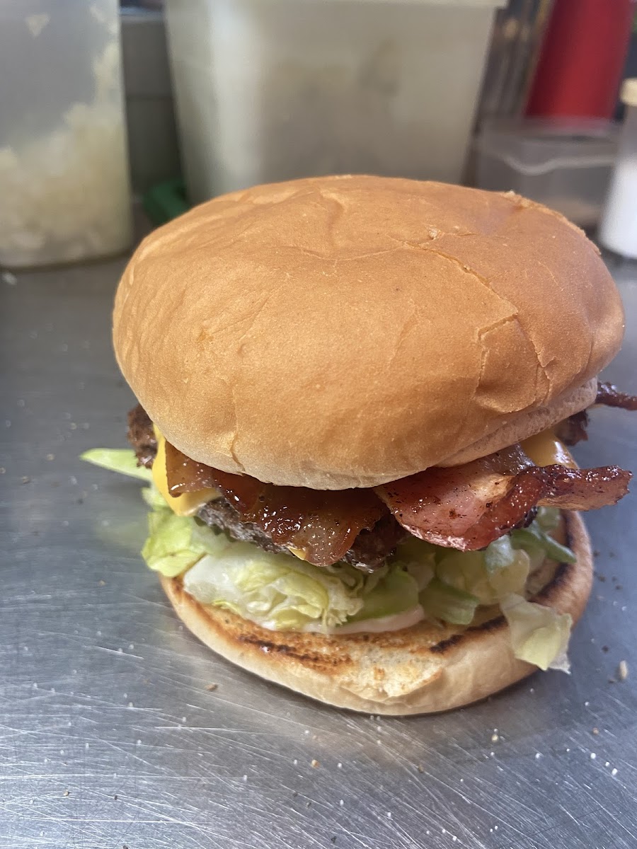 Kream Kastle Drive Inn-2