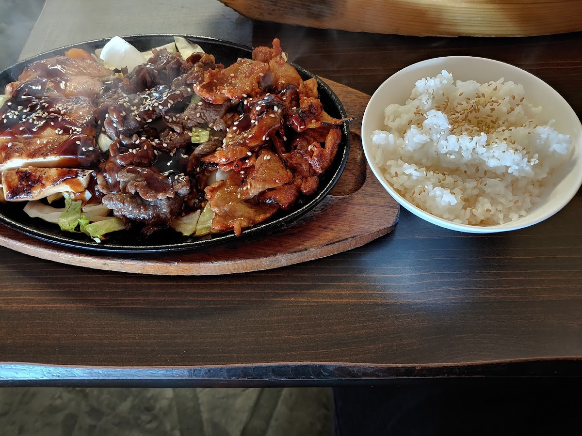 Shilla Teriyaki & Sushi Bar-4