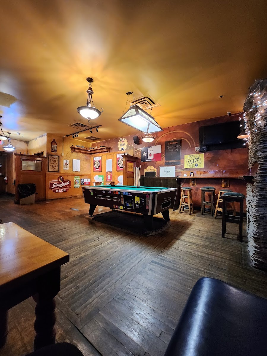 Molly's Pub-5