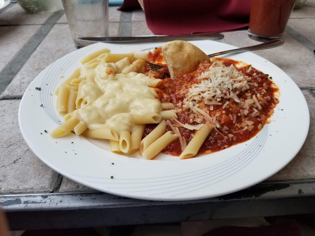 Strings Italian Cafe-3