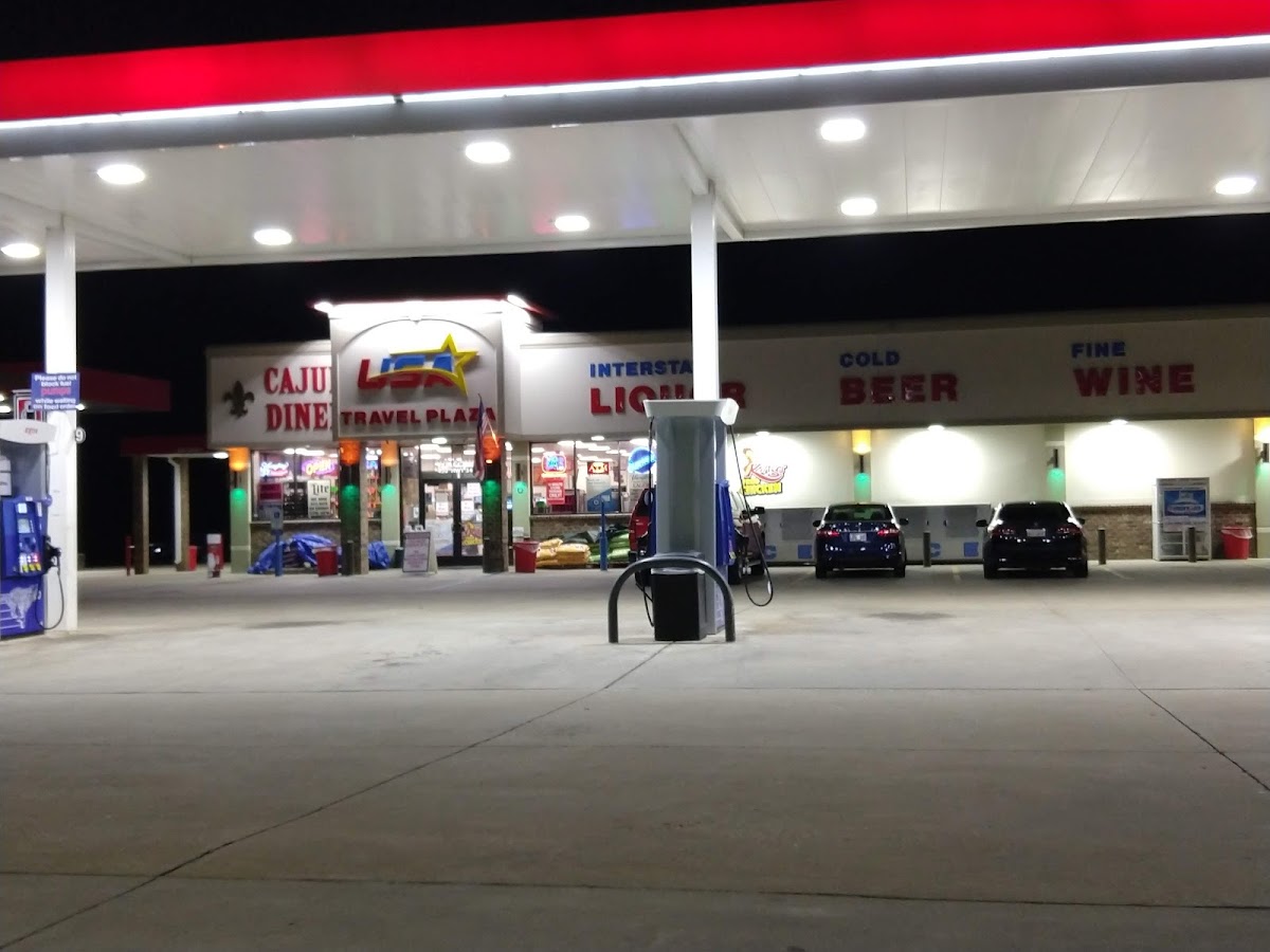 Usa Travel Plaza & Cajun Diner