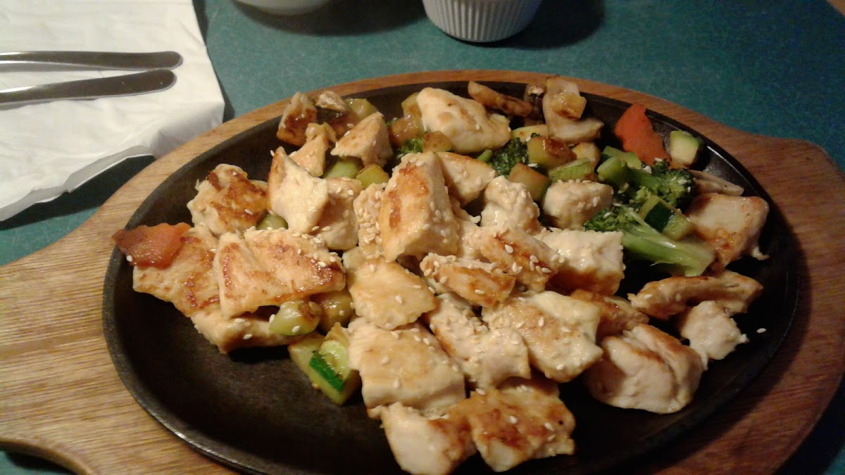 Golden Grill Asian Bistro-2