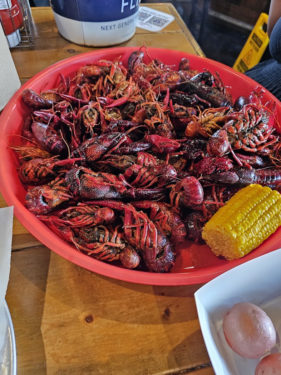 Clawdaddy's Crawfish And Oyster Bar-3