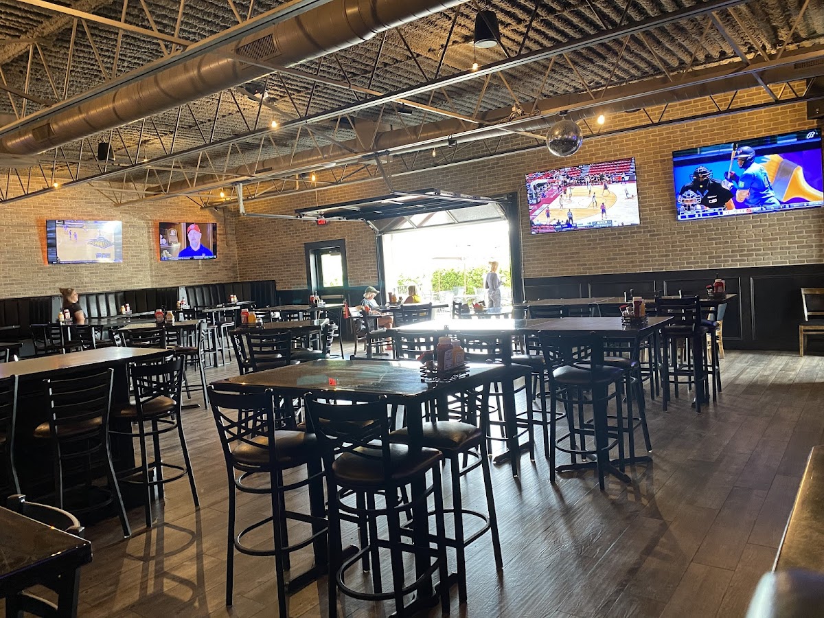 Ale & Eddies TapHouse-4