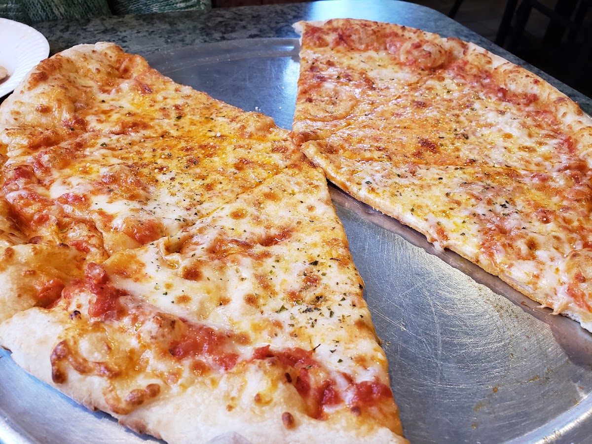 Rock-It Pizza & Subs-2