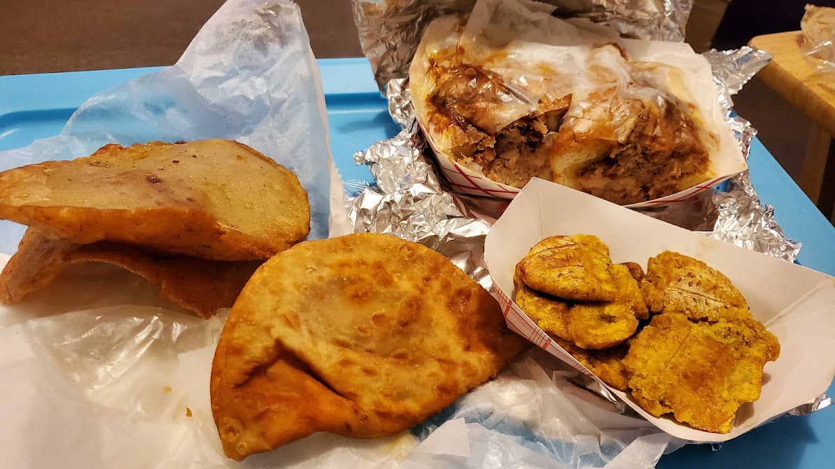 Porky's Point Restaurant-5