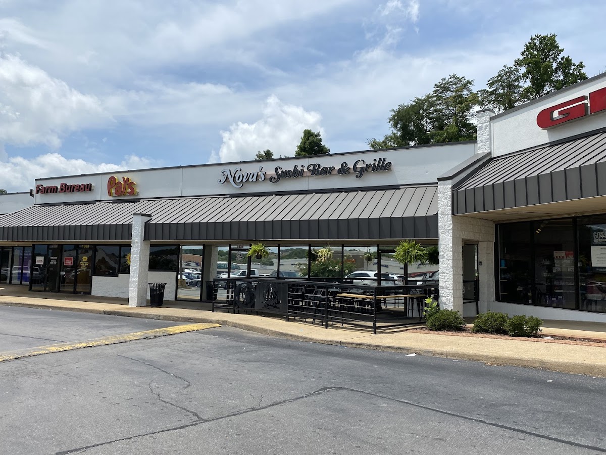 Nova’s Sushi Bar And Grille