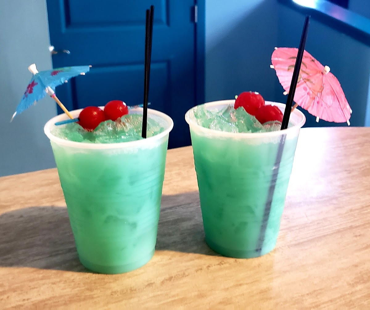 Paradise Bay Bar And Grill