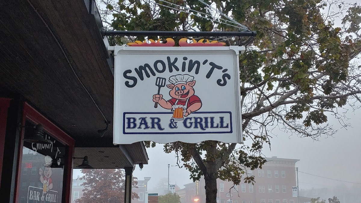 Smokin T's Bar & Grill-3