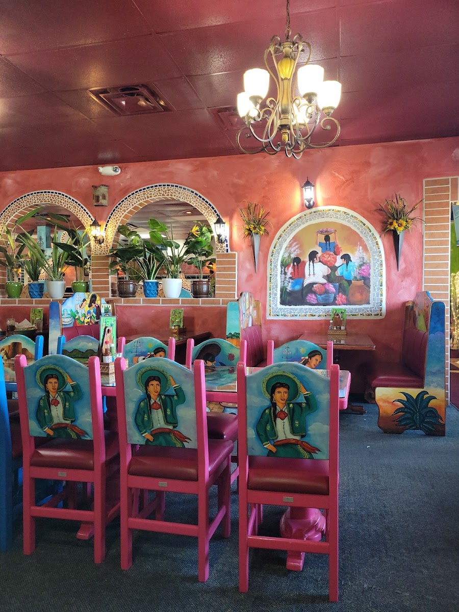 El Charro Viejo