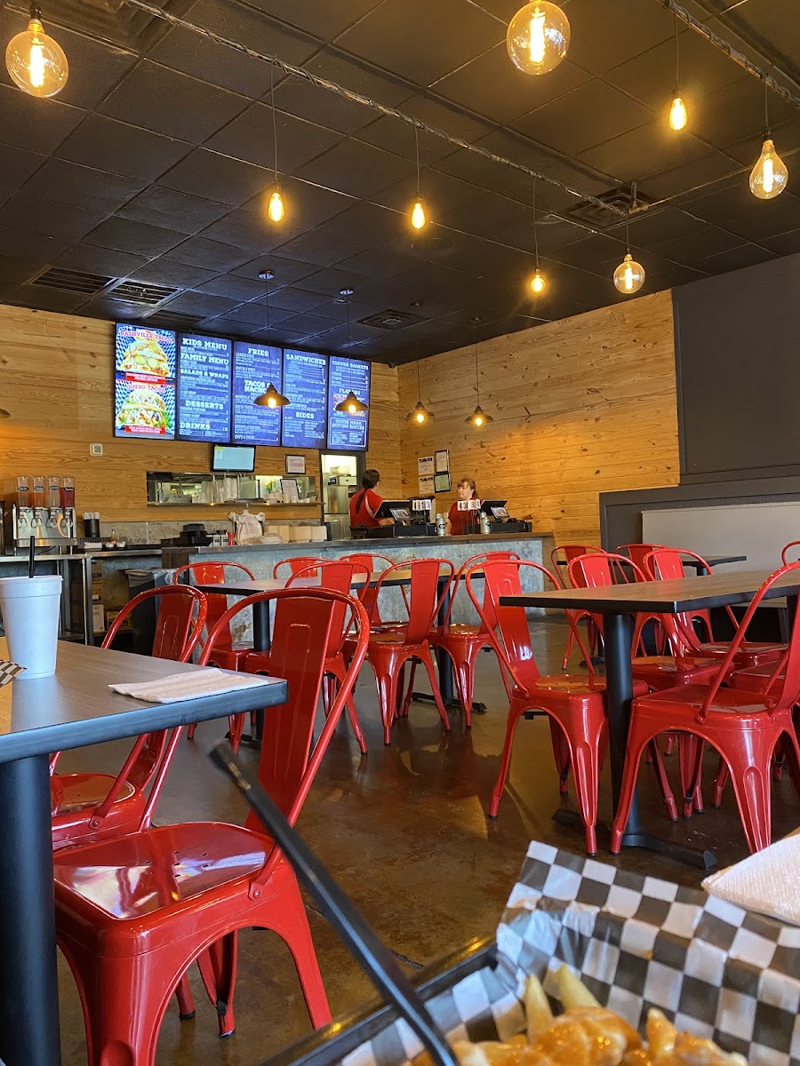 Beaky's Hot Chicken