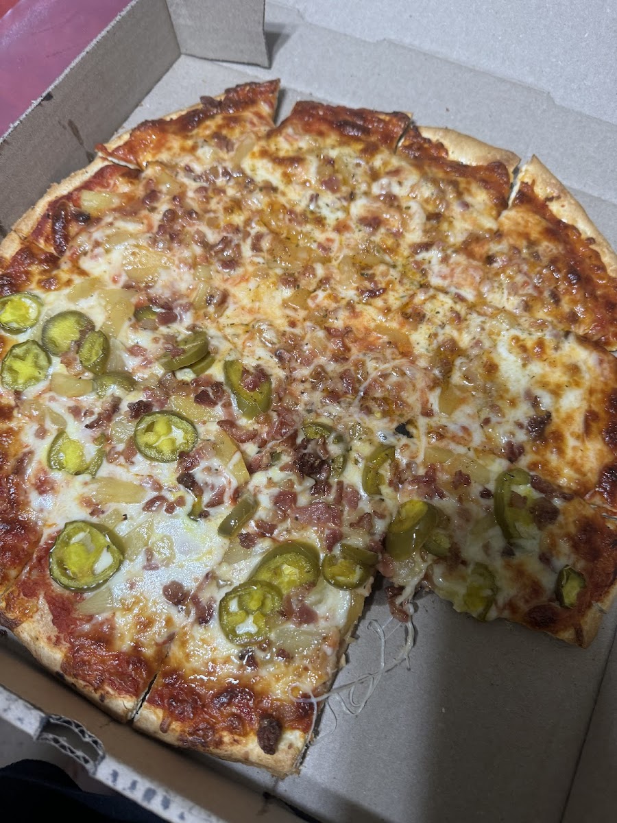 Sis & Harold's Pizza-2