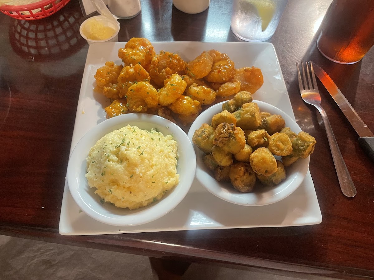 T&w Restaurant And Oyster Bar-5