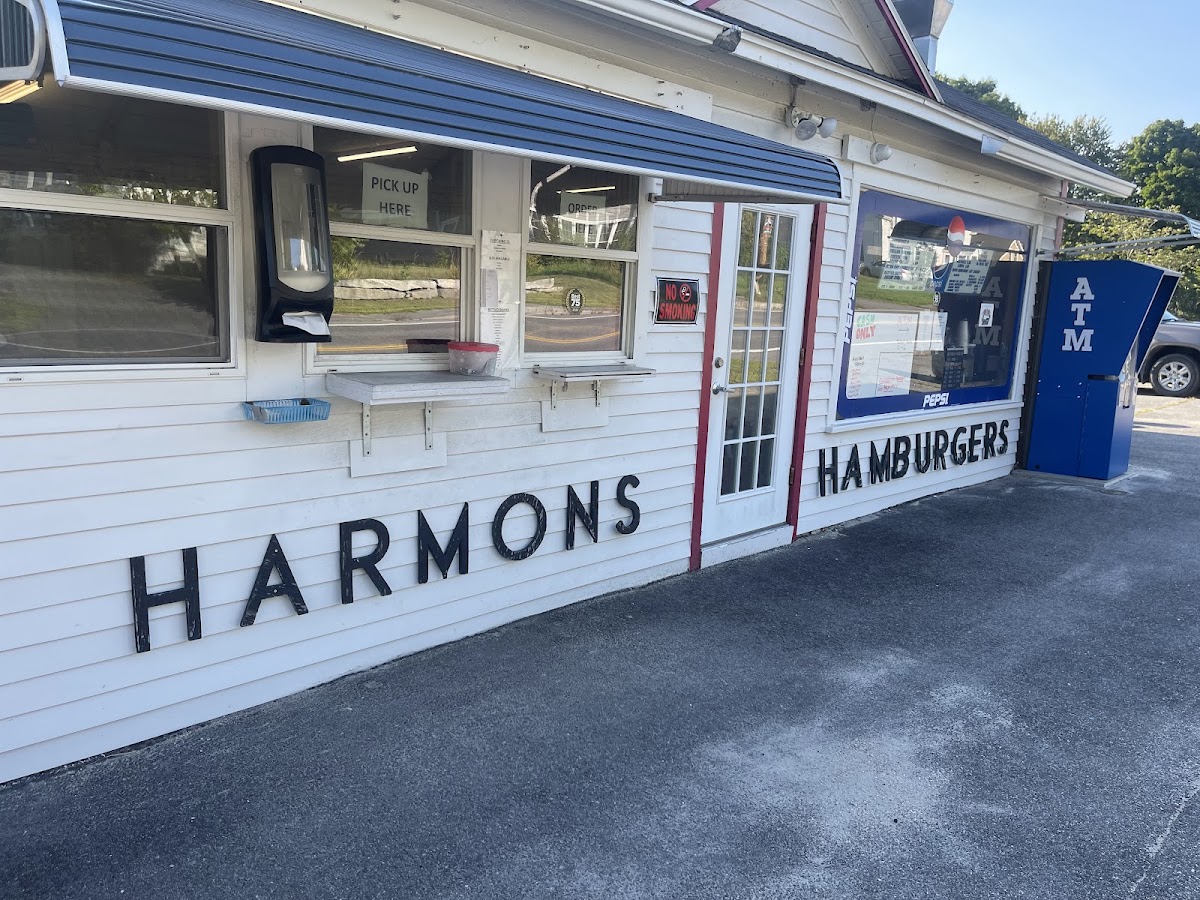 Harmon's Lunch
