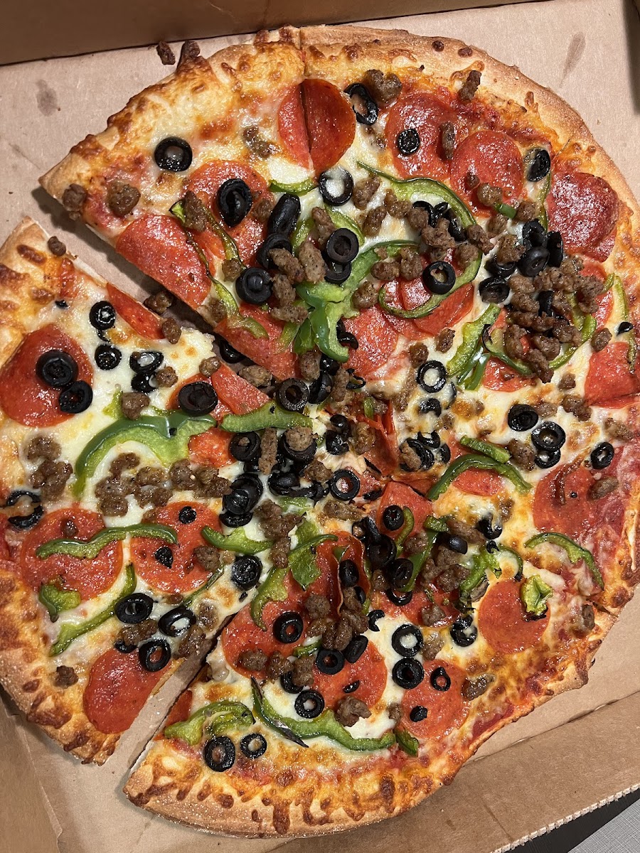 Big Fella's Pizza Deli & Wings-2