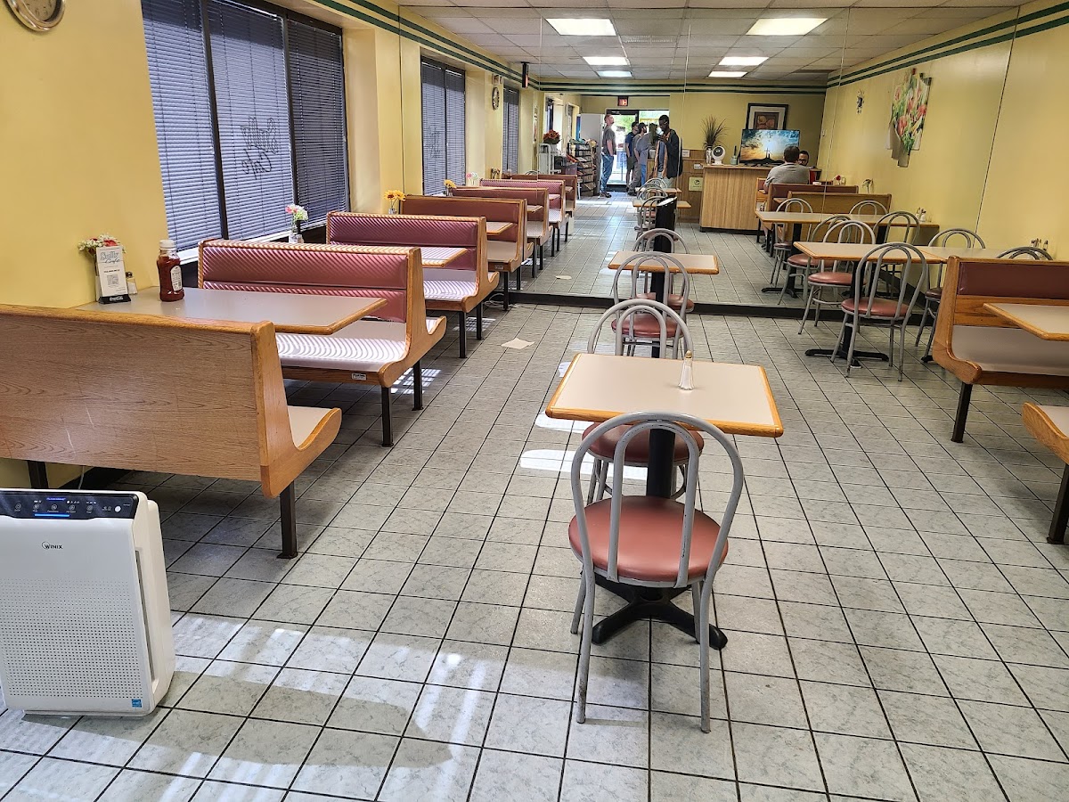 Sully Cafe-3