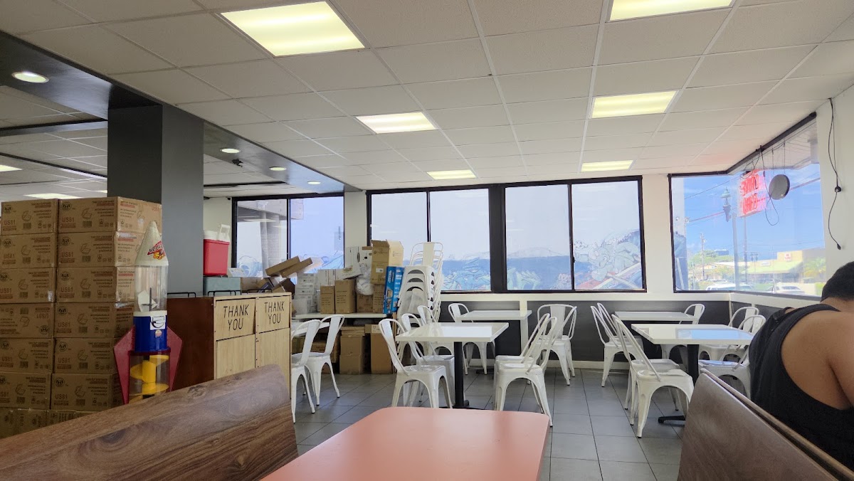 Richie's Drive Inn-5