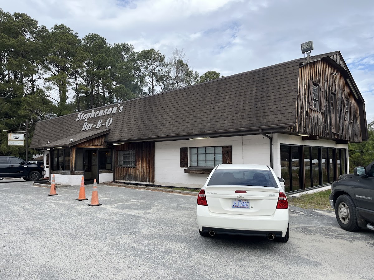 Stephenson's Bar-b-q-4