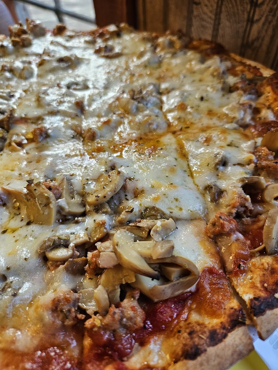 Craig's Pizza House-2
