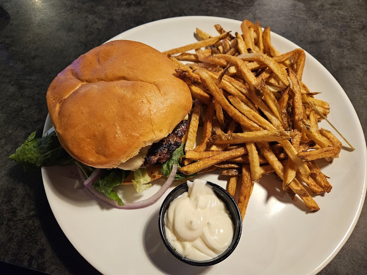 Dawg's Sports Bar & Grill-3