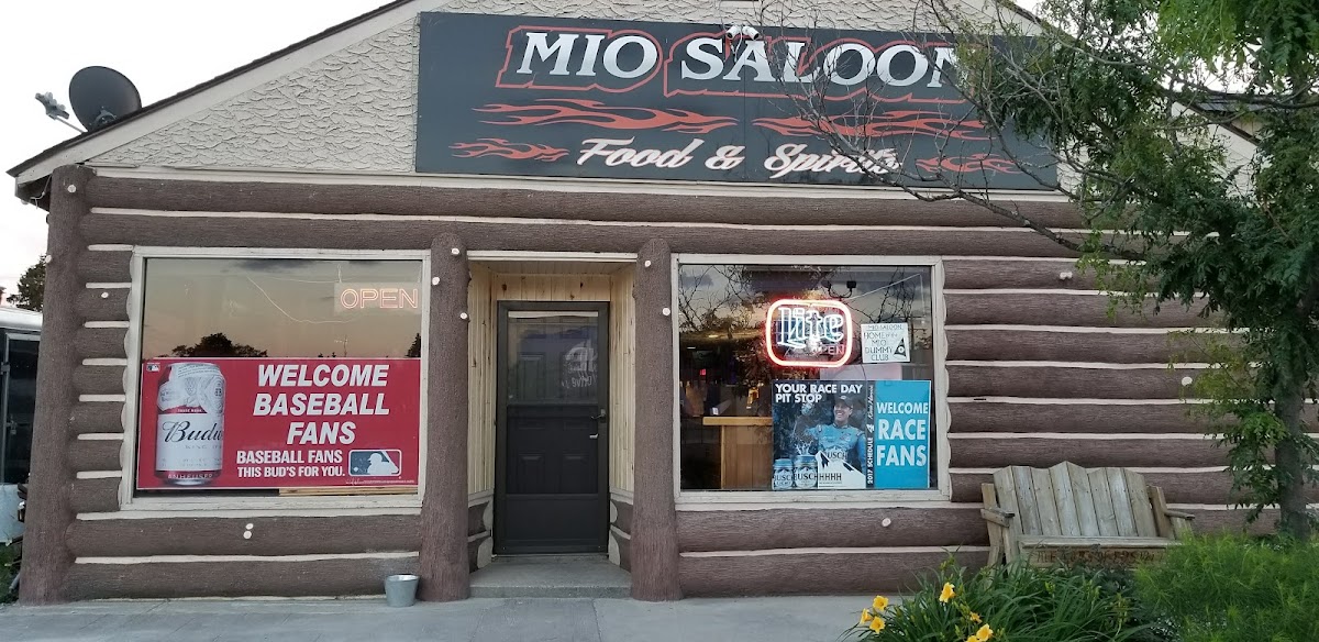Mio Saloon