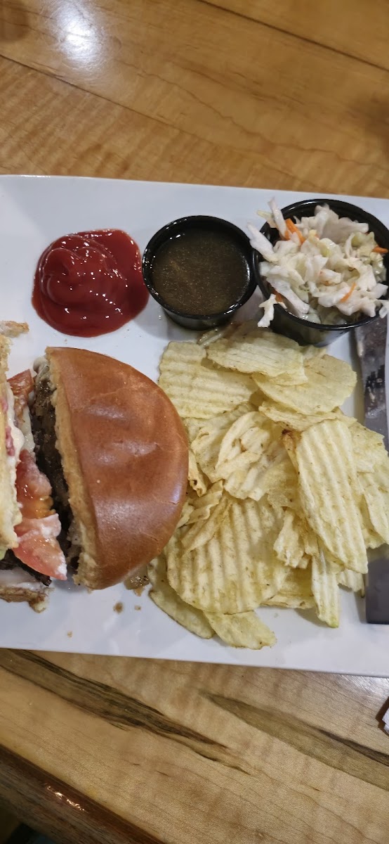 Beltzville Bar & Grill-2