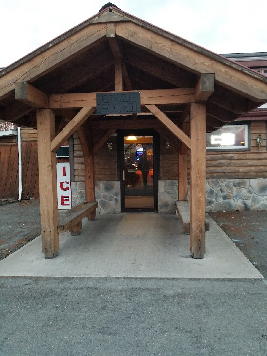 Beltzville Bar & Grill-4