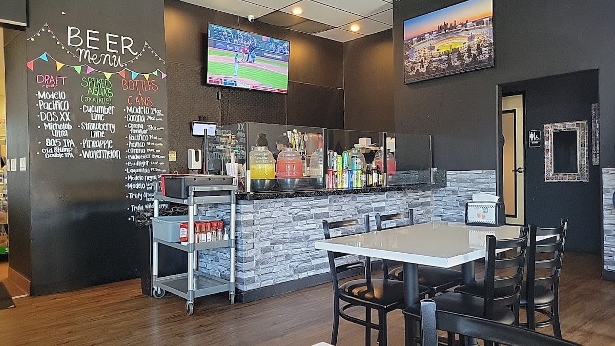 Dos Amigos Birrieria - Montclair