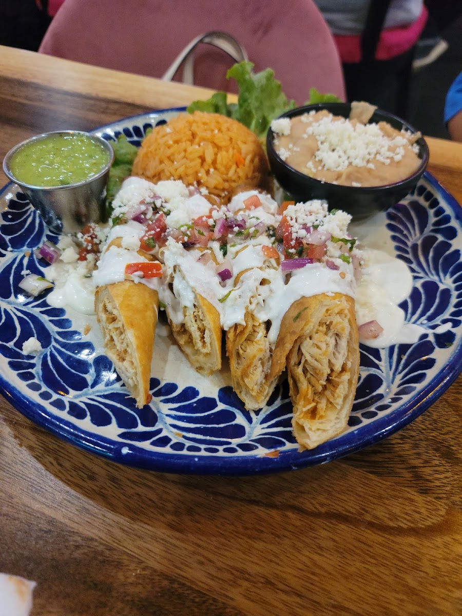 Santo Remedio Mexican Resto-bar-2