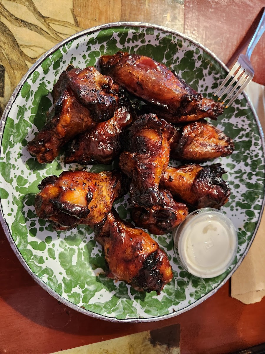 Johnny Ray's Smokehouse-5