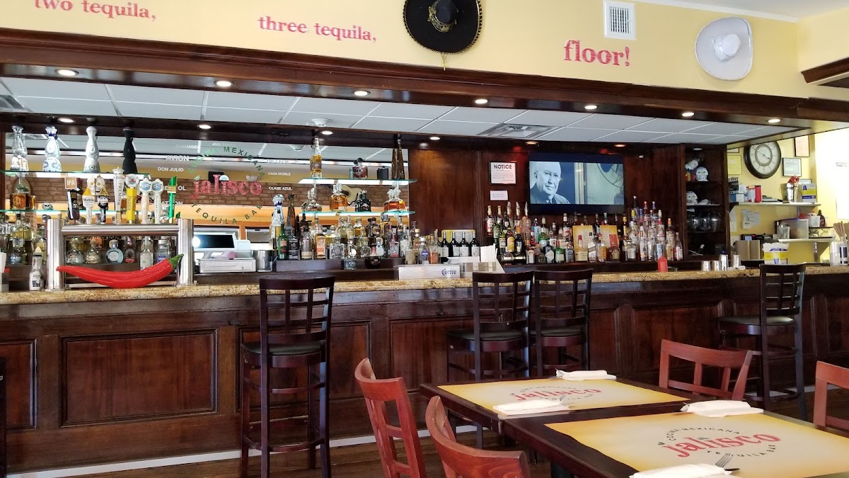 Jalisco Cocina Mexicana & Tequila Bar-4