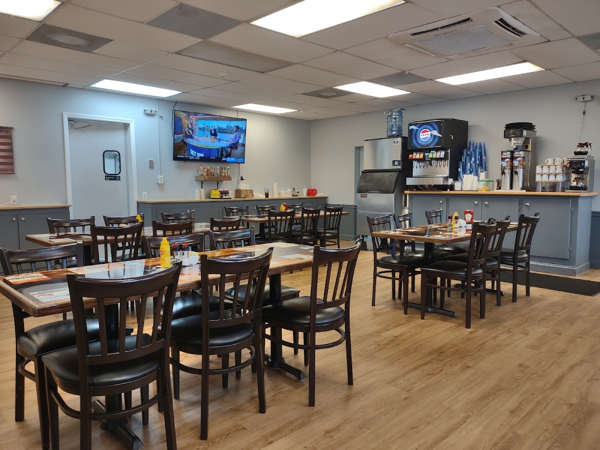 Roane Street Bar & Grill-3