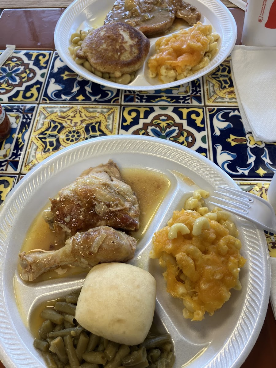 Mama J's-2