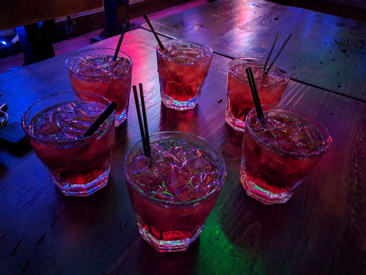 Zephyr Pub-2