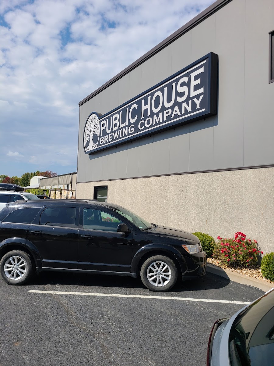 Public House Brewing Company: St. James-2