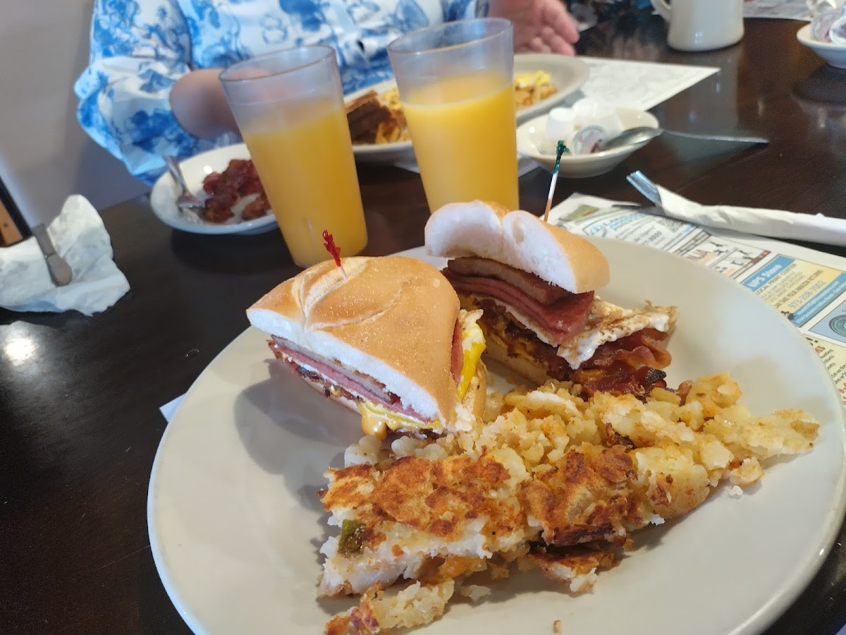 Angelo's Franklin Diner-3