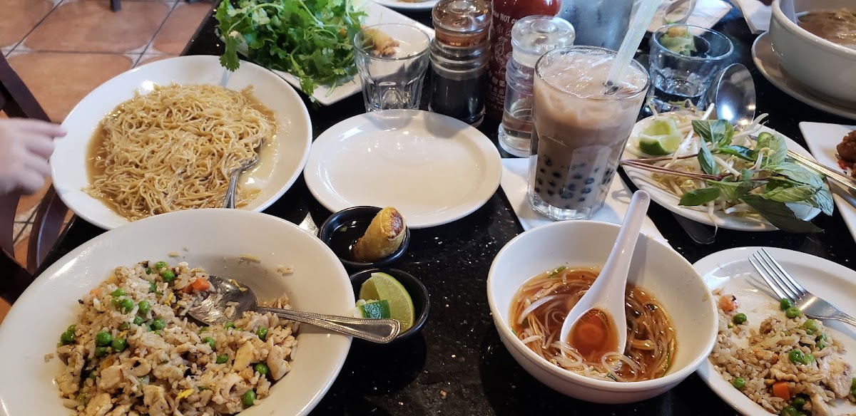 Á Đông Restaurant-2