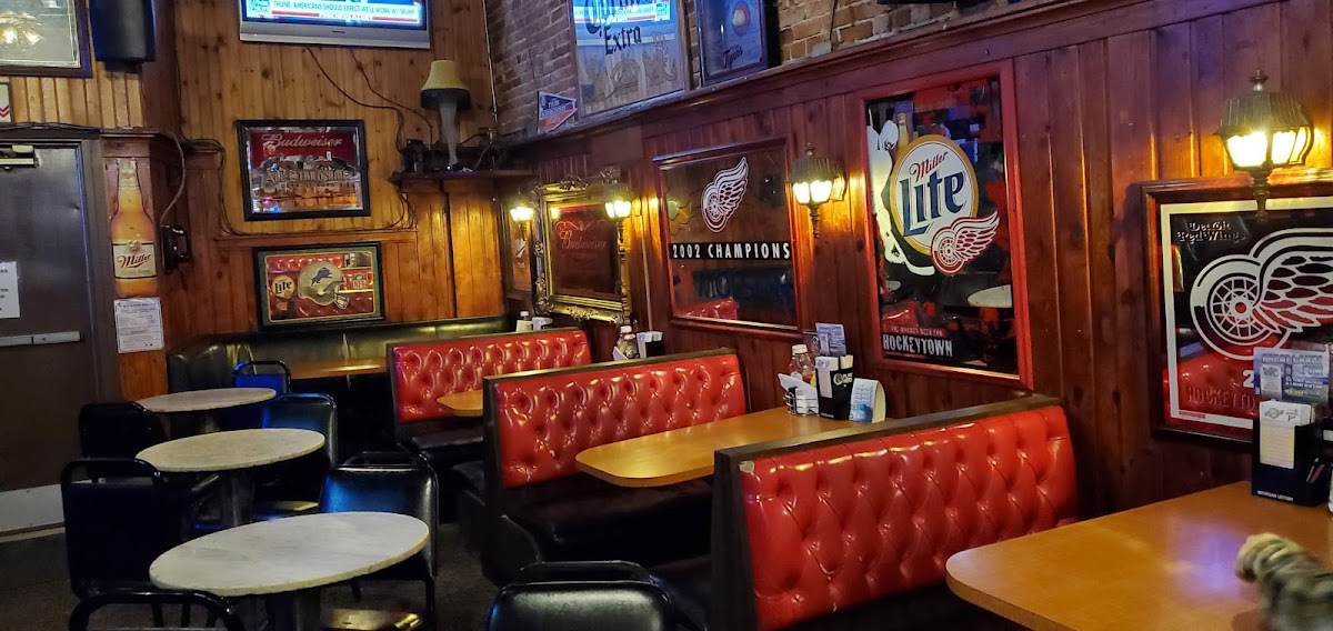 Goldie's Saloon