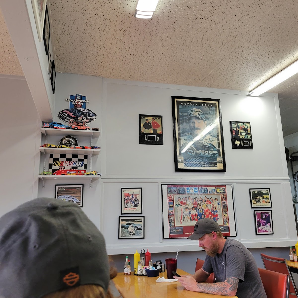 Race Car Diner-4