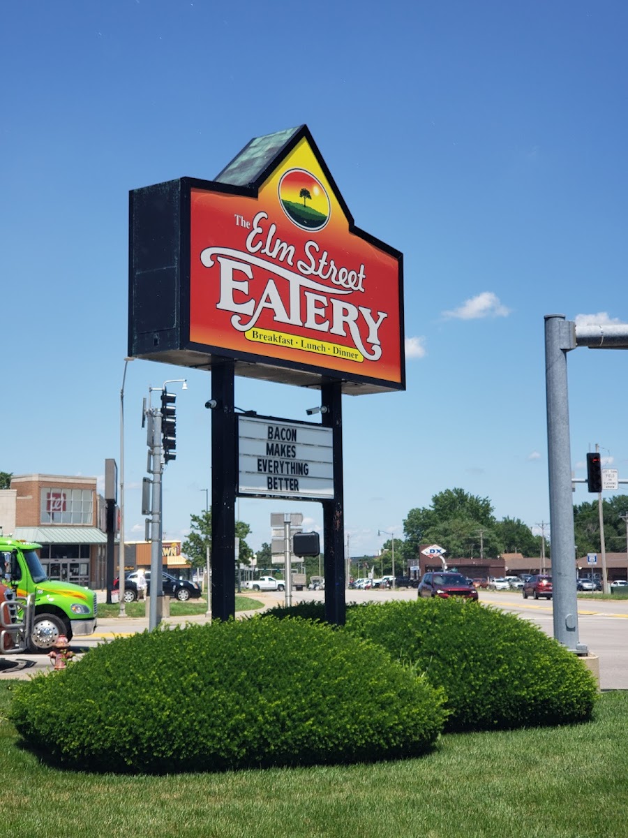 The Elm Street Eatery-3