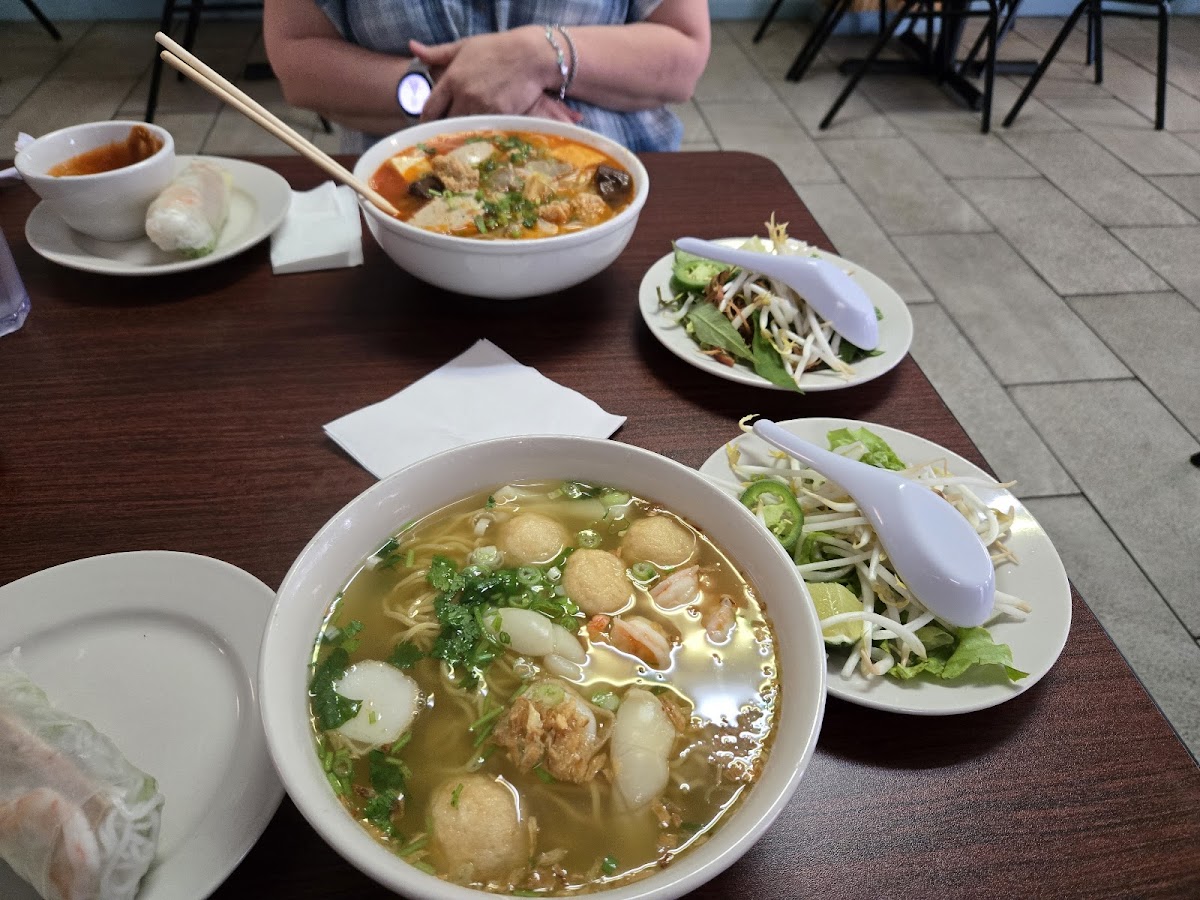 A Chau Restaurant-3
