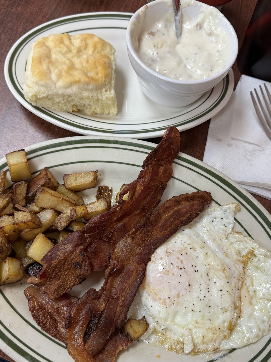 Crystal's Country Diner-3
