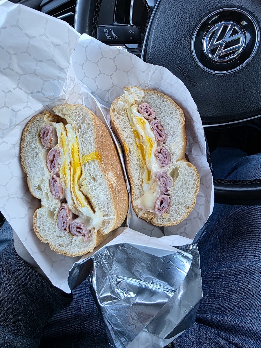 Cannone's Deli-5