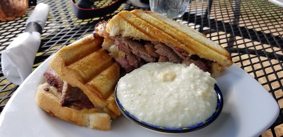 Yahola Creek Restaurant-2