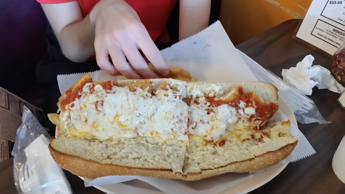 Ari's Pizza-4