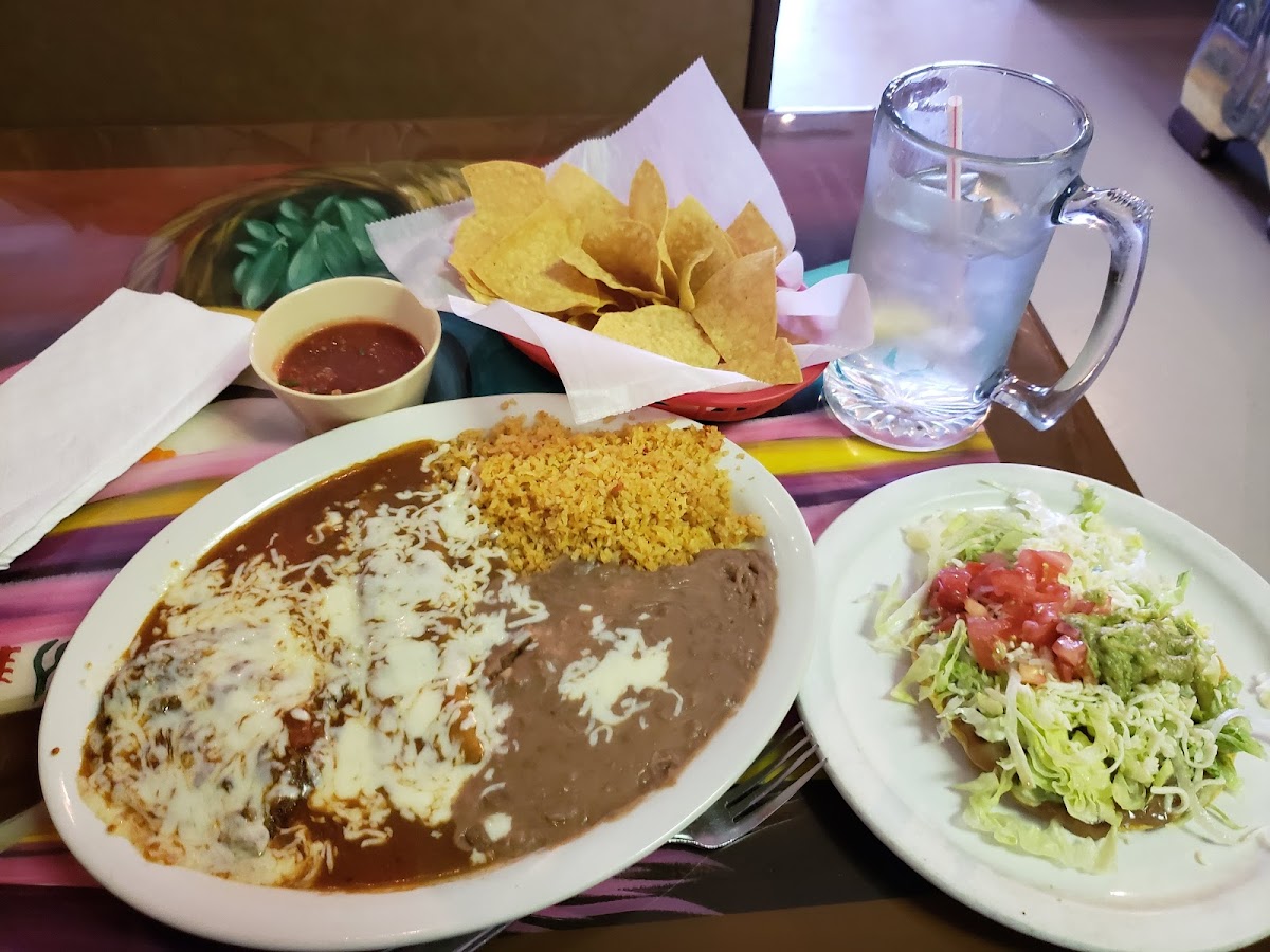 Laredo Mexican Restaurant-2